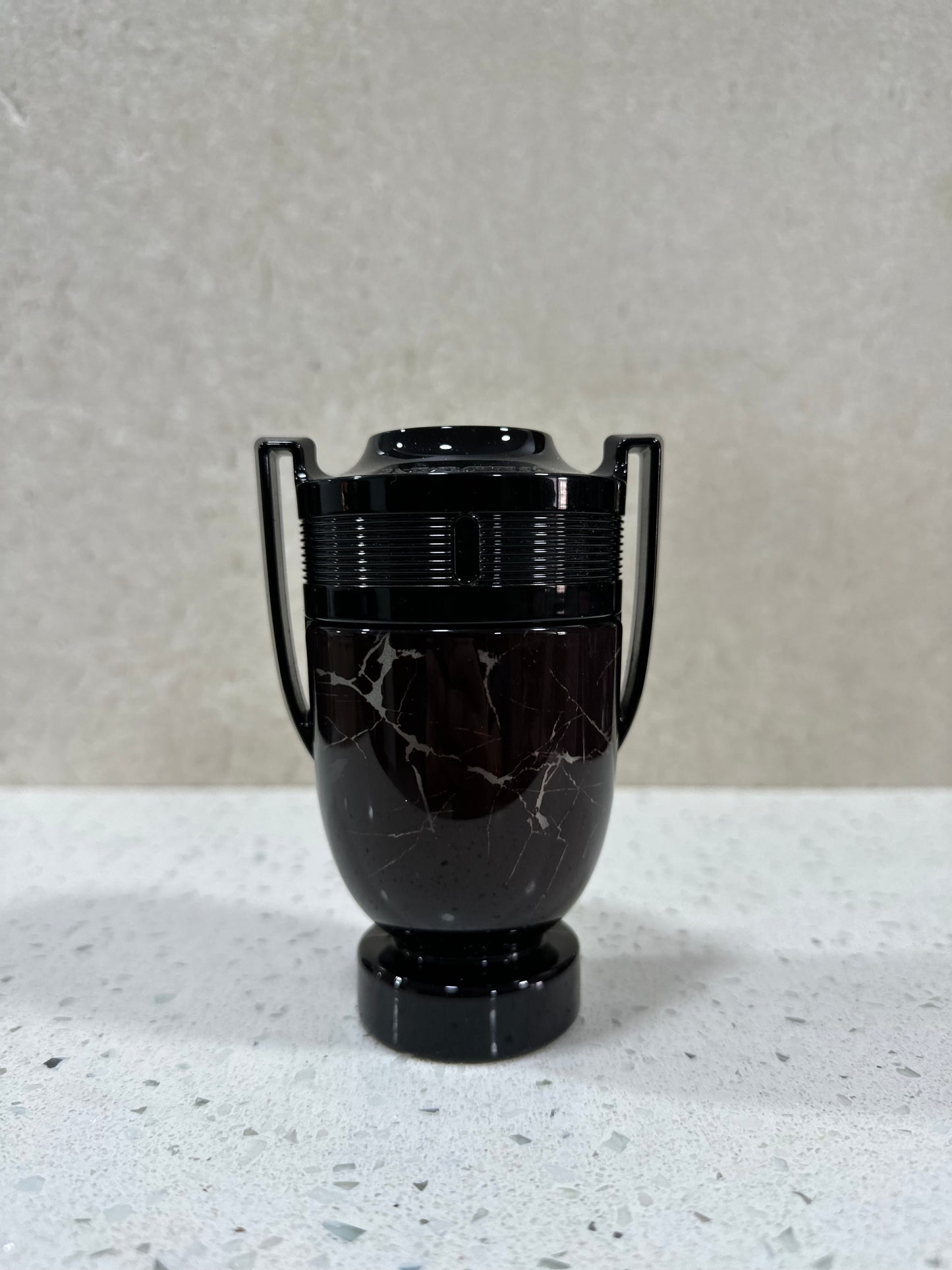 Invictus Onyx - for Men - Eau de Toilette